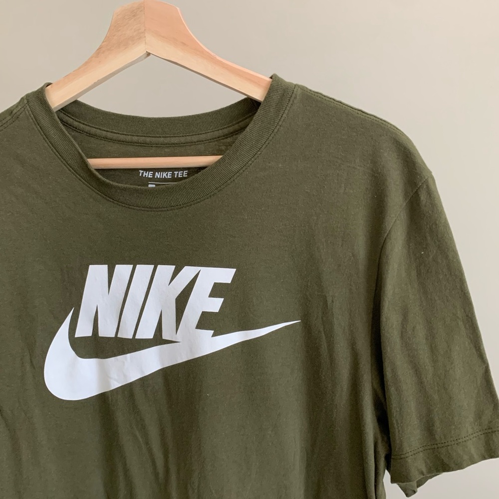 Nike Tee
